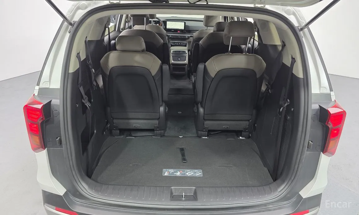 Фото 20 - Kia Carnival