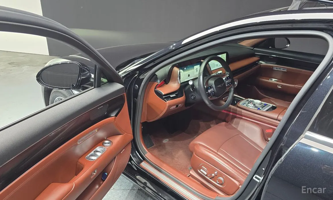 Фото 10 - Genesis G90