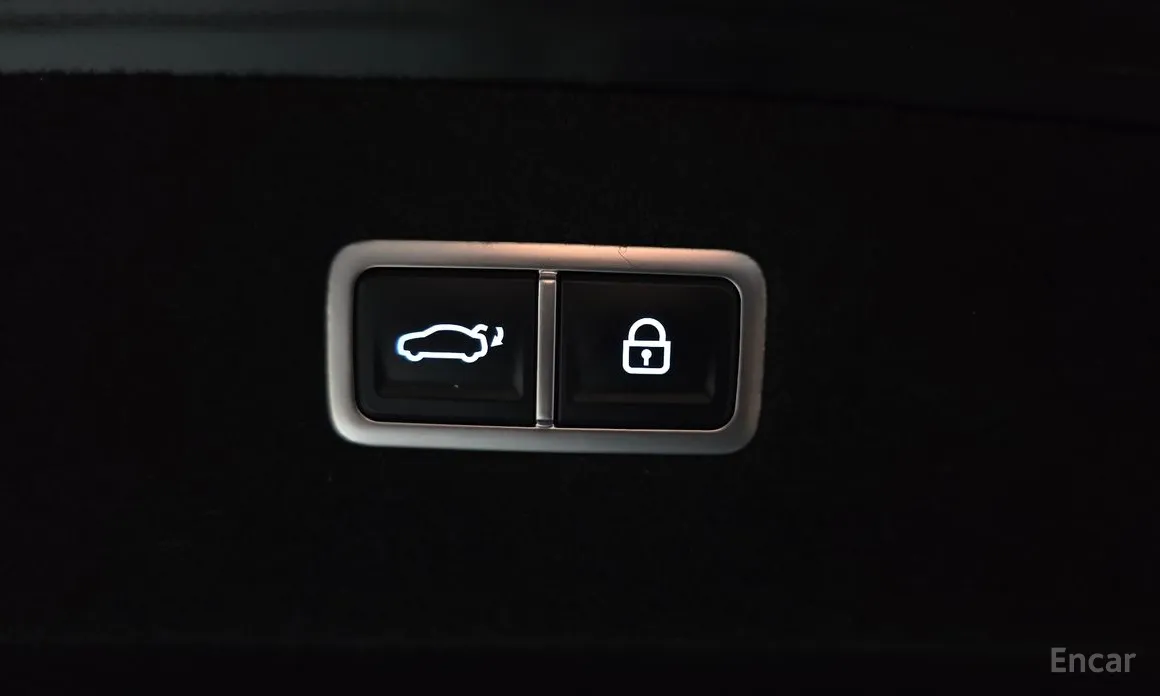 Фото 19 - Genesis G90