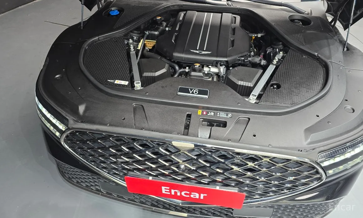 Фото 6 - Genesis G90