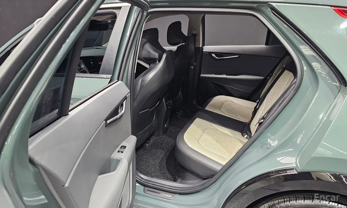 Фото 12 - Kia Niro