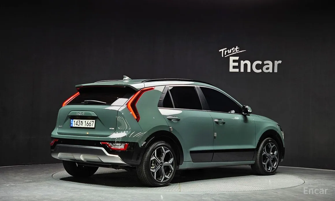 Фото 2 - Kia Niro