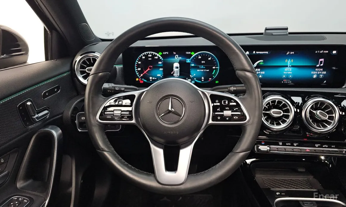 Фото 13 - Mercedes-Benz A-Class