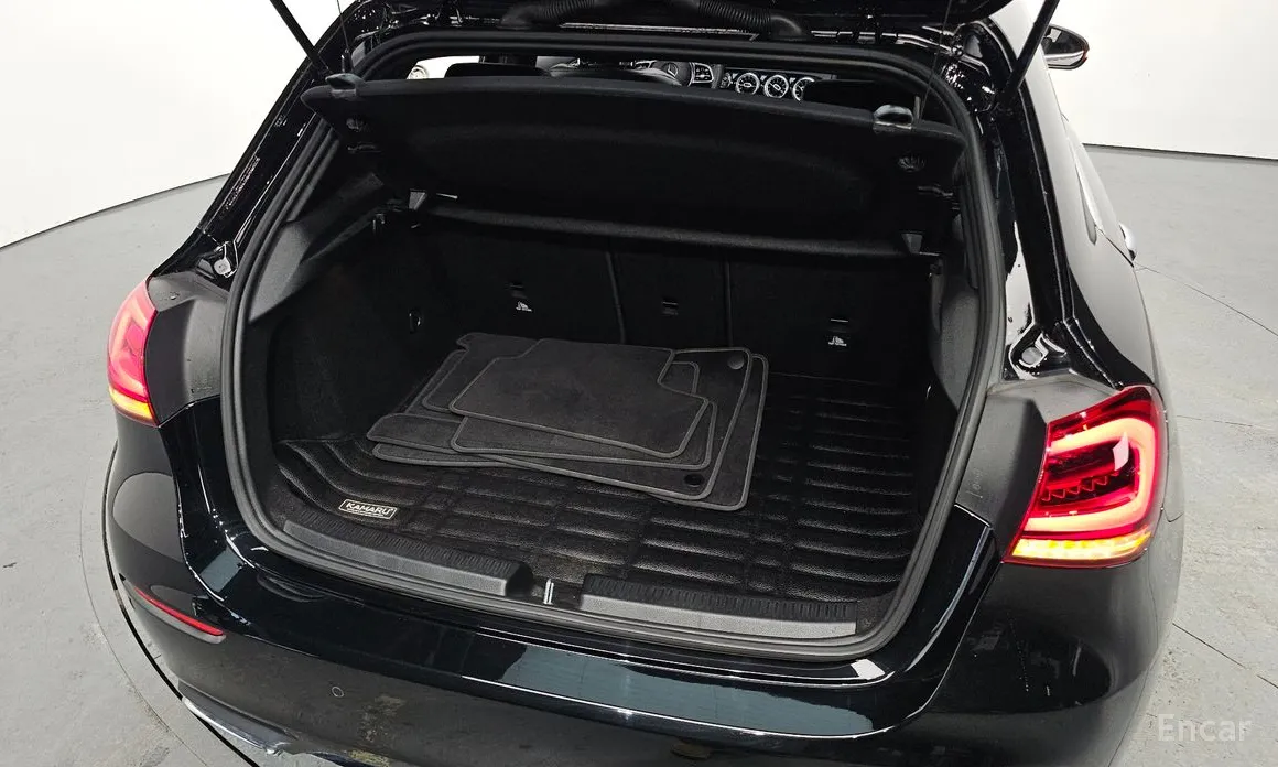 Фото 20 - Mercedes-Benz A-Class