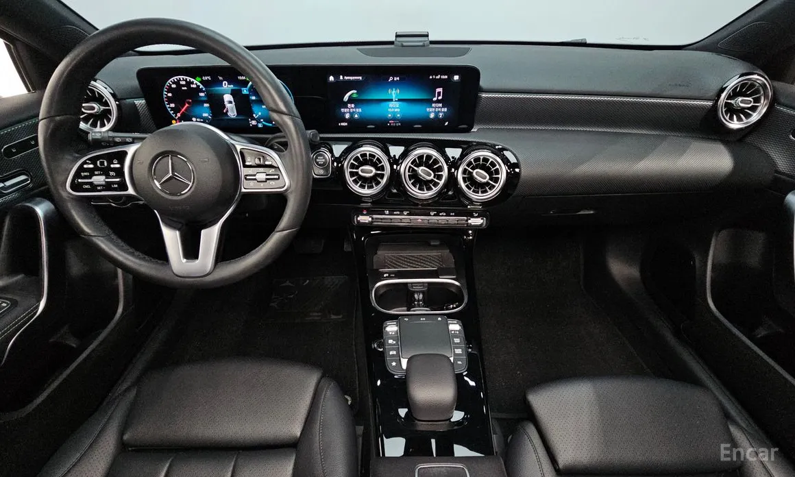 Фото 7 - Mercedes-Benz A-Class