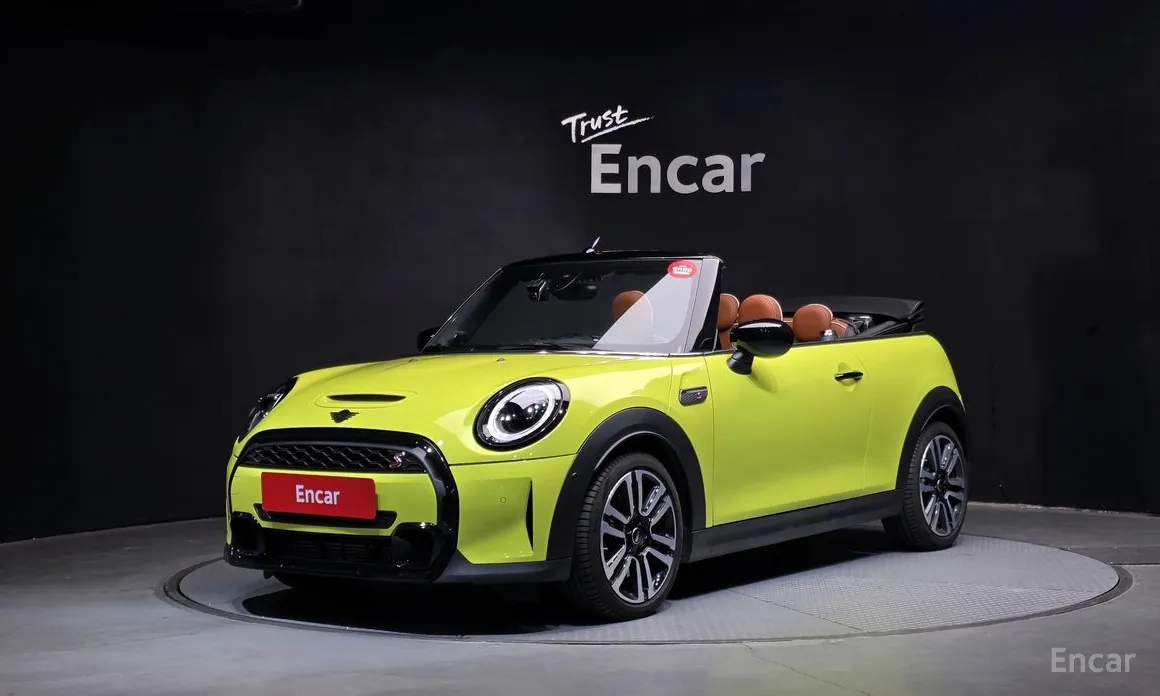 Фото 1 - Mini Cooper Convertible