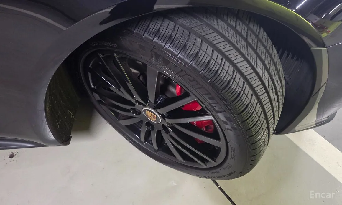 Фото 8 - Porsche Panamera