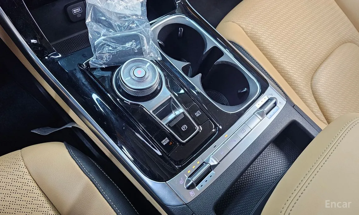 Фото 9 - Kia Carnival