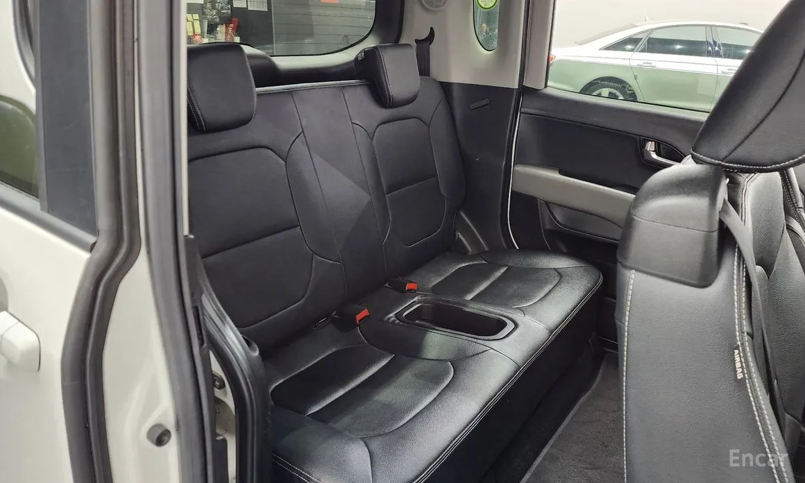 Фото 12 - Kia Ray