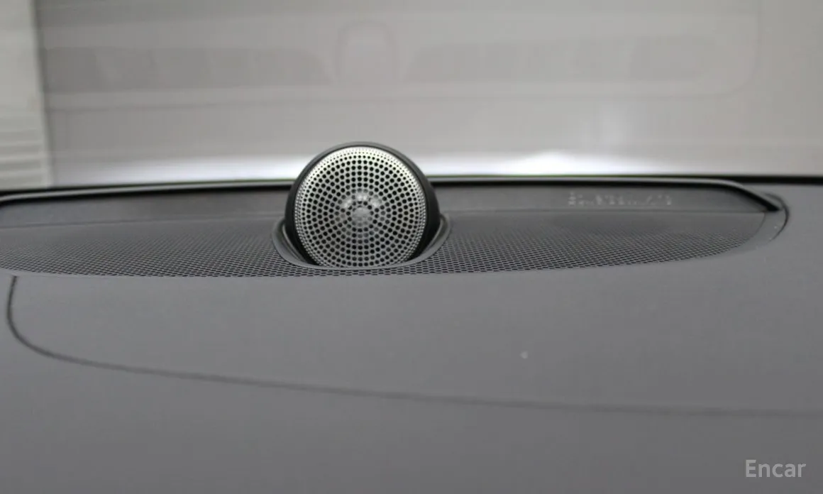 Фото 17 - Volvo S60