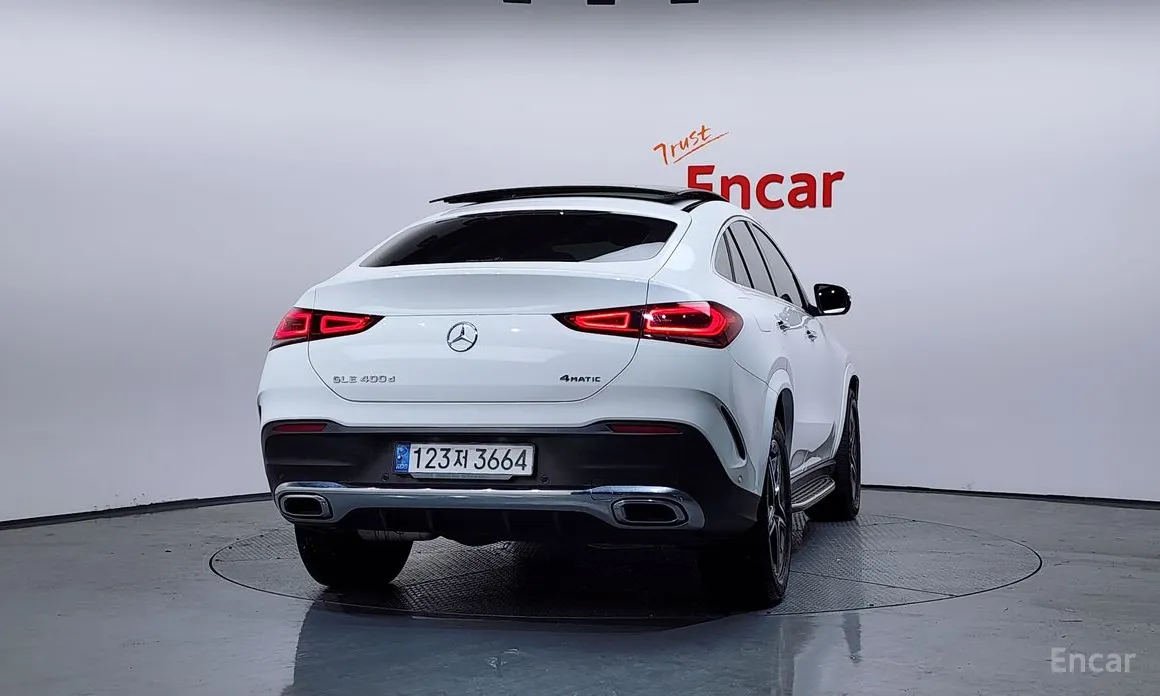 Фото 4 - Mercedes-Benz GLE-Class