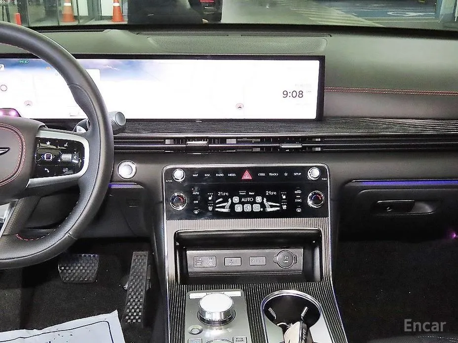 Фото 11 - Genesis GV80