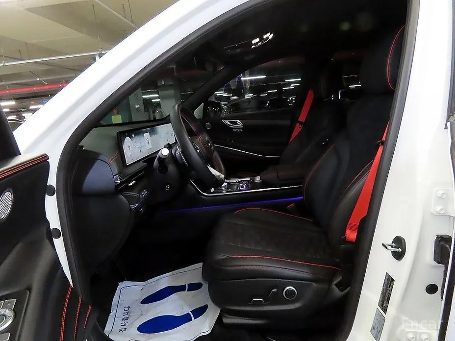 Фото 6 - Genesis GV80