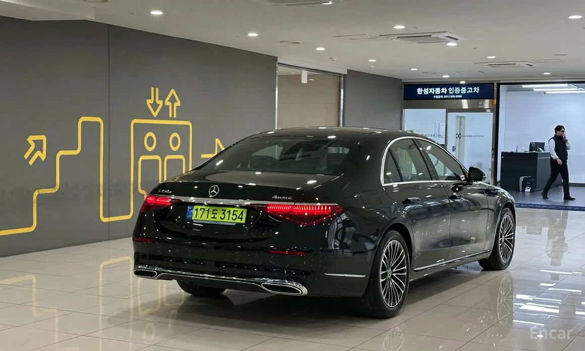 Фото 3 - Mercedes-Benz S-Class