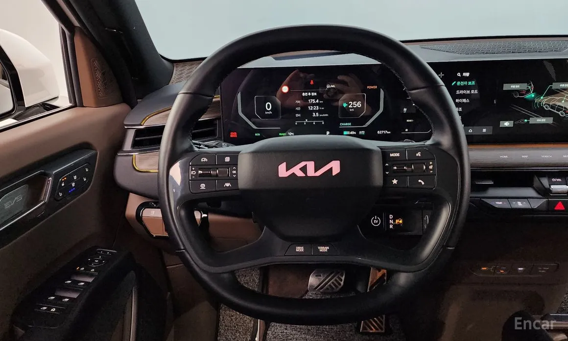 Фото 13 - Kia EV9