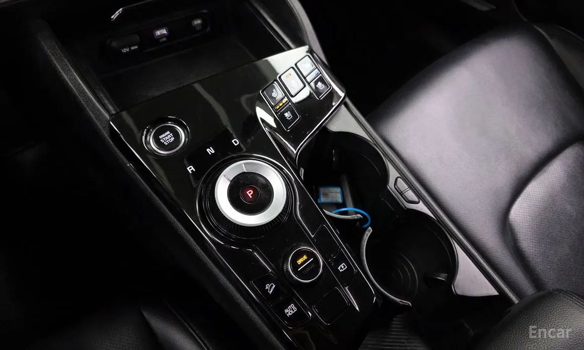 Фото 9 - Kia Sportage