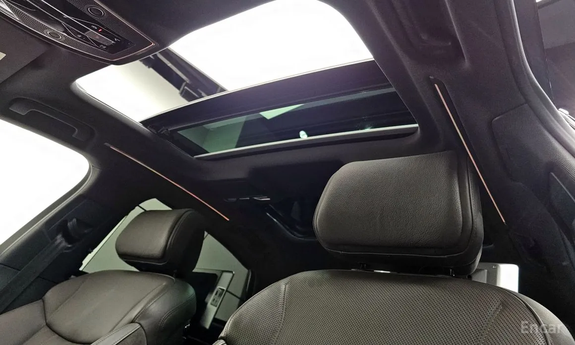 Фото 17 - Audi A8