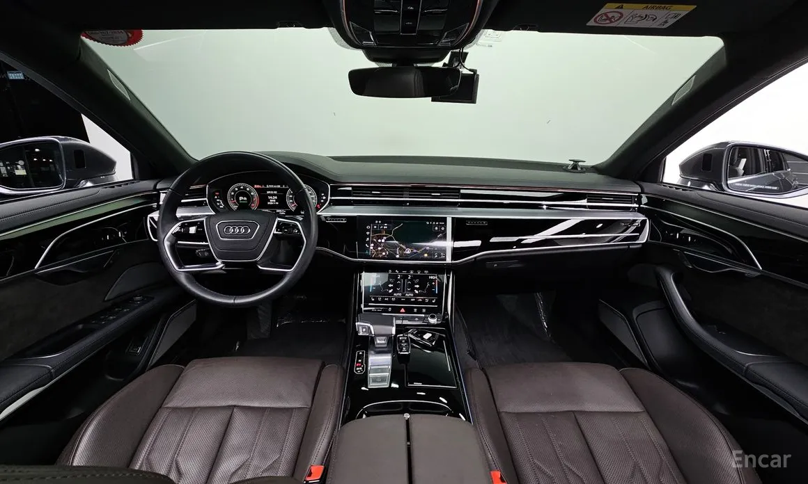 Фото 7 - Audi A8