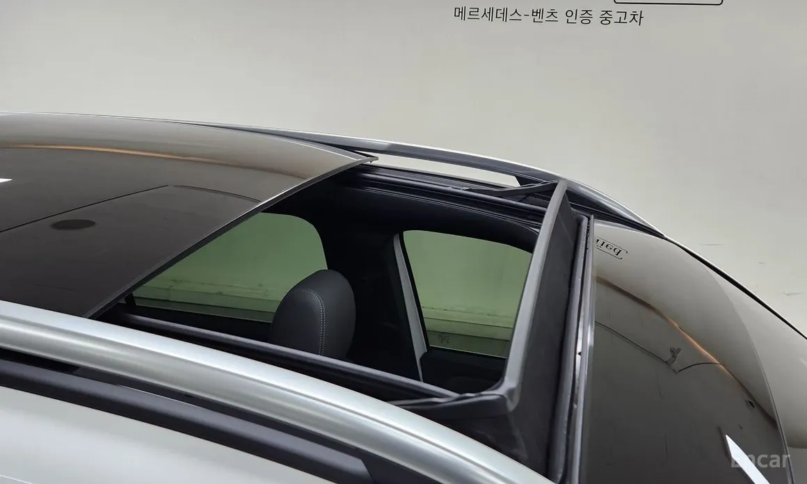 Фото 12 - Mercedes-Benz EQB