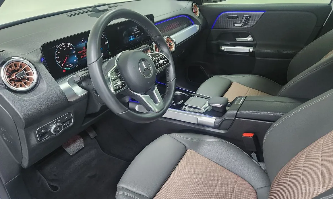 Фото 14 - Mercedes-Benz EQB