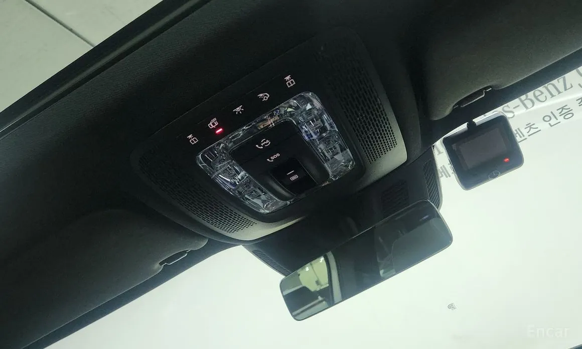 Фото 17 - Mercedes-Benz EQB