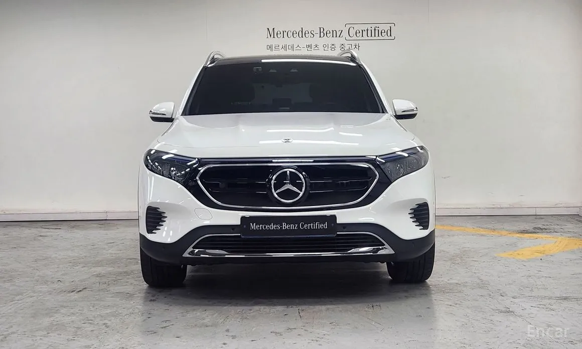 Фото 3 - Mercedes-Benz EQB