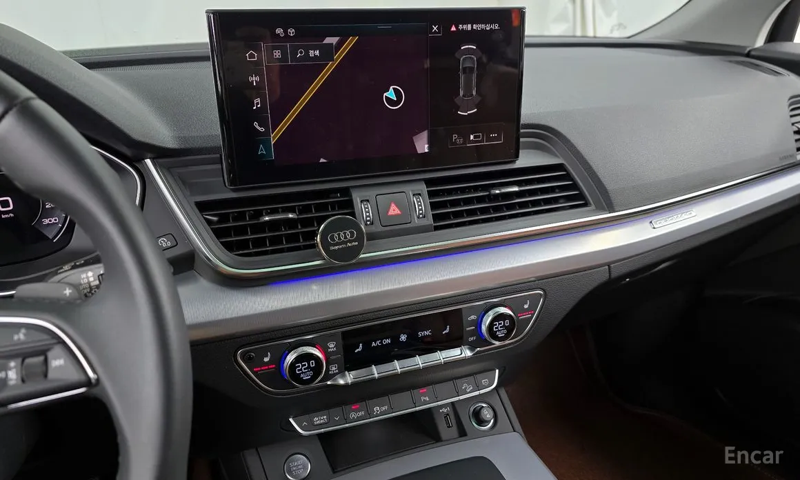 Фото 14 - Audi Q5