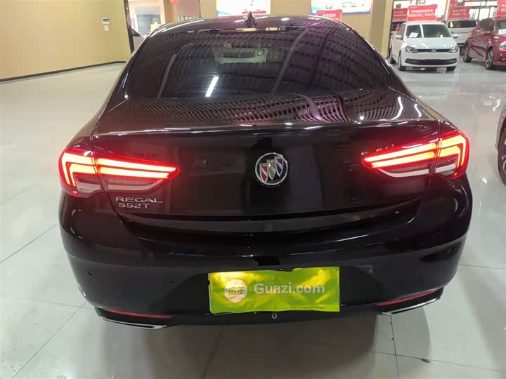 Фото 6 - Buick Regal