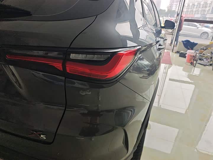 Фото 8 - Changan Oshan X5