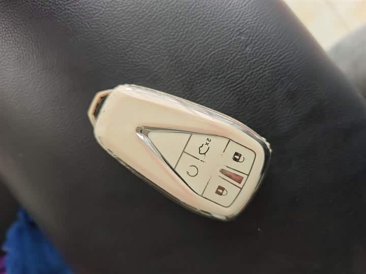 Фото 9 - Changan Oshan X5