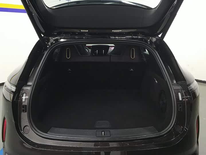 Фото 4 - Avatr 07