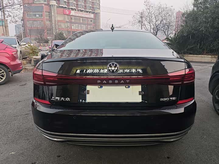 Фото 5 - Volkswagen Passat