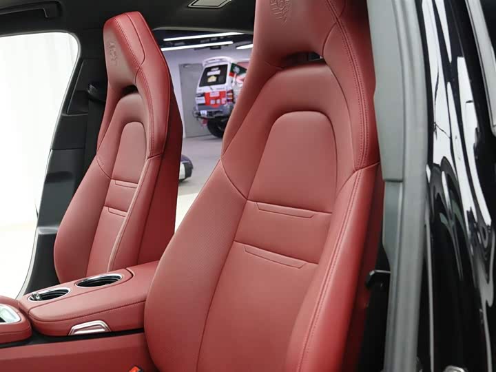 Фото 4 - Porsche Panamera