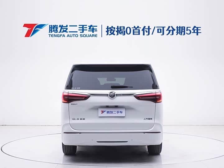 Фото 4 - Buick GL8 ES