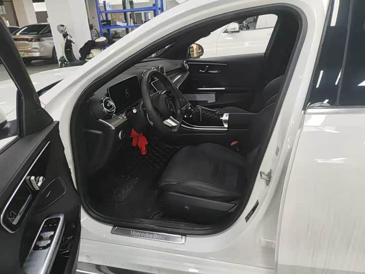 Фото 3 - Mercedes-Benz C-Class