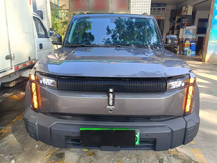 Фото 3 - Chery iCar 03