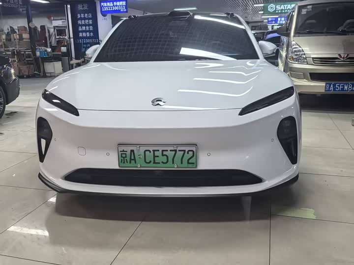 Фото 2 - Nio ET5