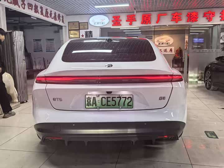 Фото 6 - Nio ET5