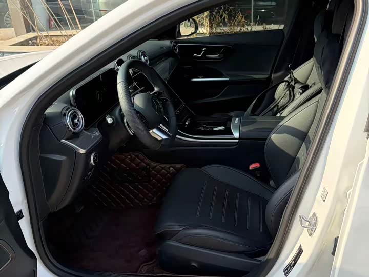 Фото 5 - Mercedes-Benz C-Class