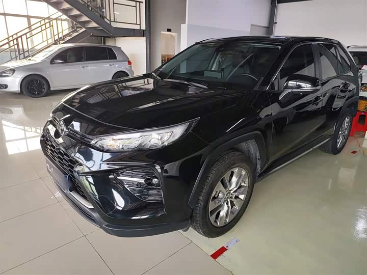 Фото 1 - Toyota Wildlander