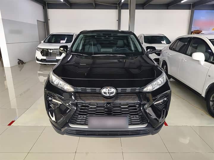 Фото 3 - Toyota Wildlander