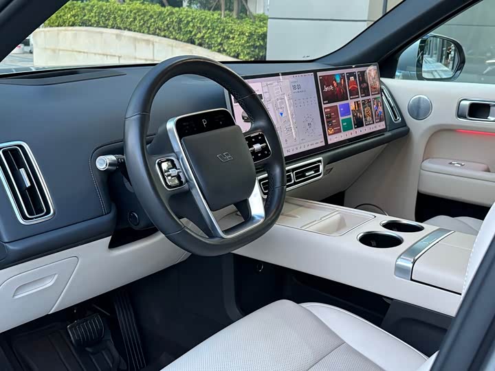 Фото 5 - LiXiang L8