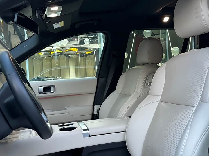 Фото 6 - LiXiang L8