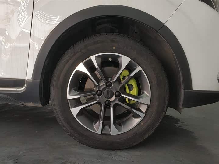 Фото 6 - Geely Geometry EX3