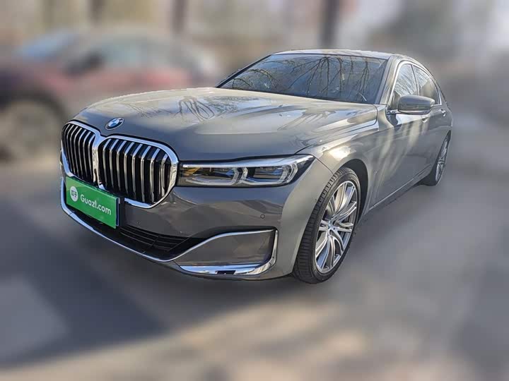 Фото 2 - BMW 7 Series