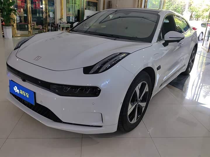 Фото 1 - Zeekr 001