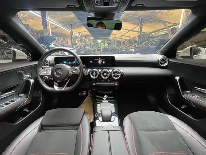 Фото 6 - Mercedes-Benz CLA-Class