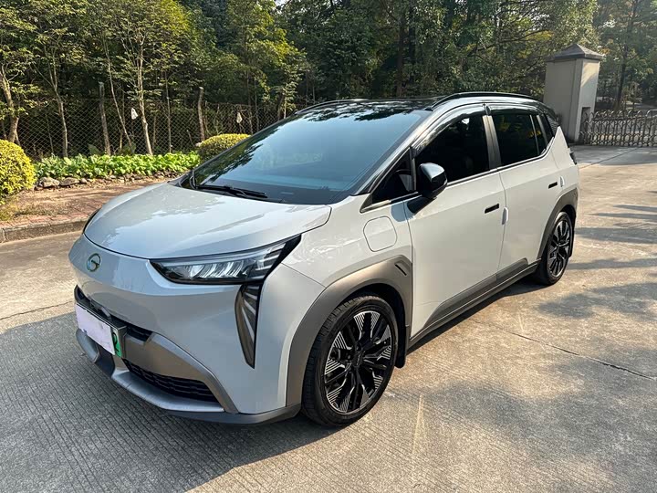 Фото 1 - GAC Aion Y