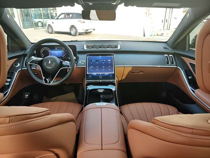 Фото 5 - Mercedes-Benz S-Class