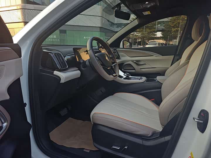 Фото 8 - BYD Song Pro Hybrid